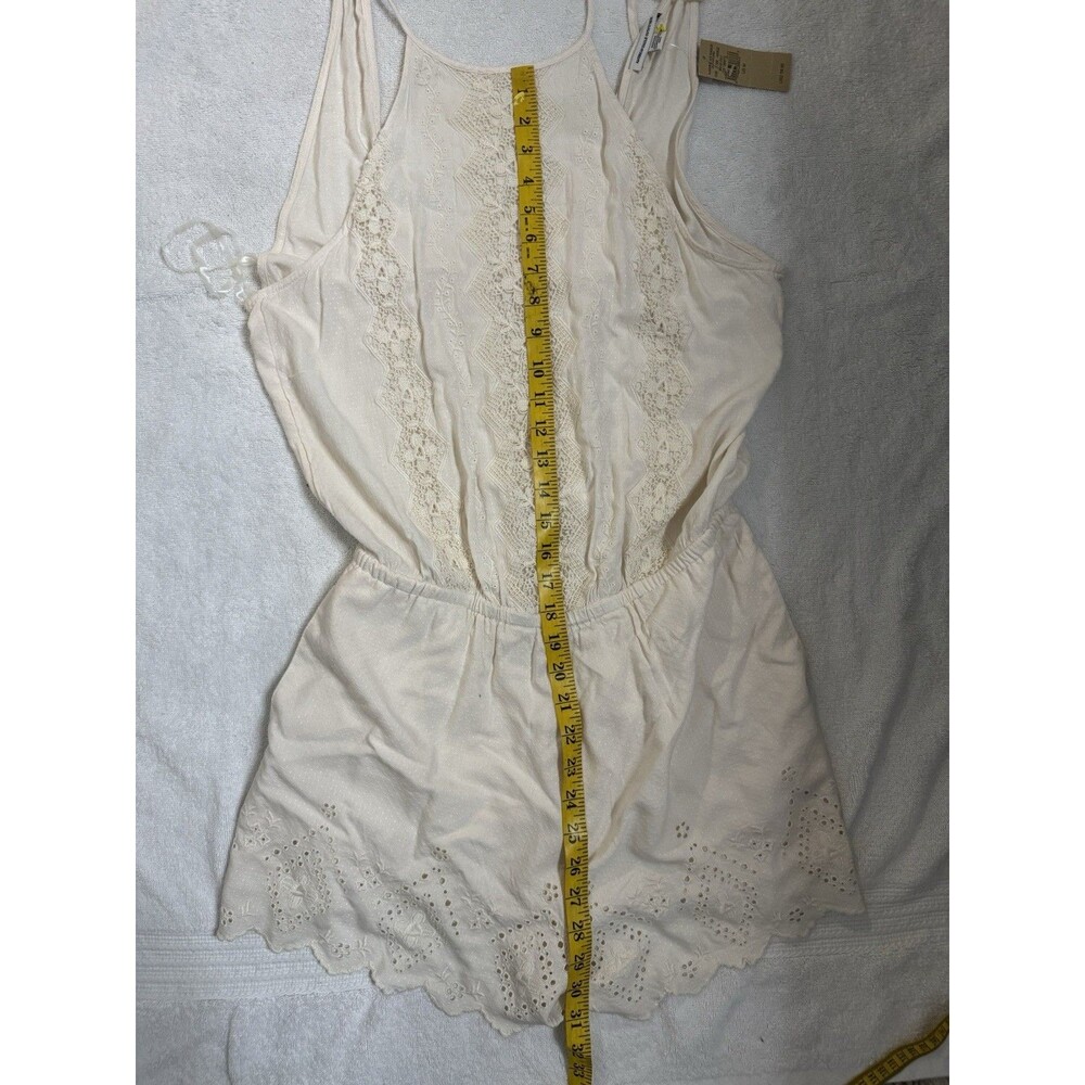American Eagle  Womens Medium Ivory Romper Lace Festival Eyelet New - Picture 7 of 13